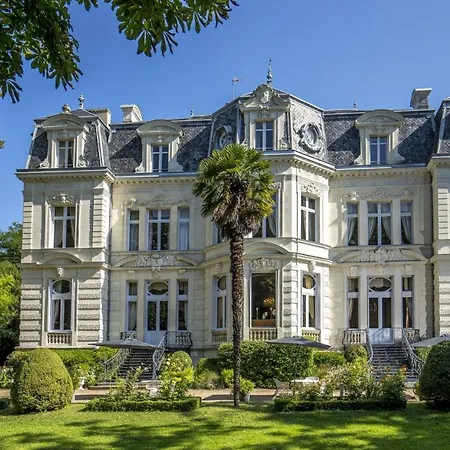Chateau De Verrieres & Saumur