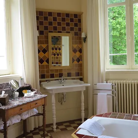 Chateau De Verrieres &