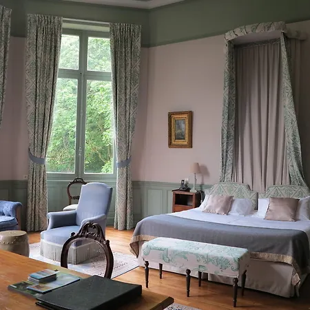 Chateau De Verrieres & Hotel 5*