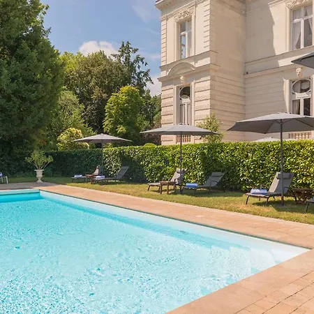 Chateau De Verrieres & 5*