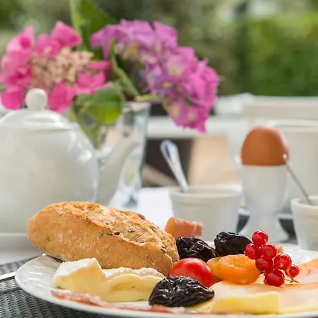 Hotel Chateau De Verrieres & Saumur