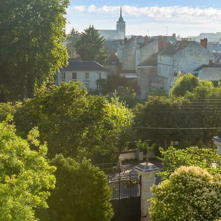 Chateau De Verrieres & Сомюр