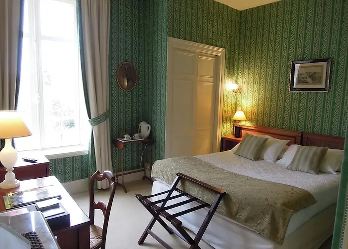 Hotel Chateau De Verrieres & Saumur