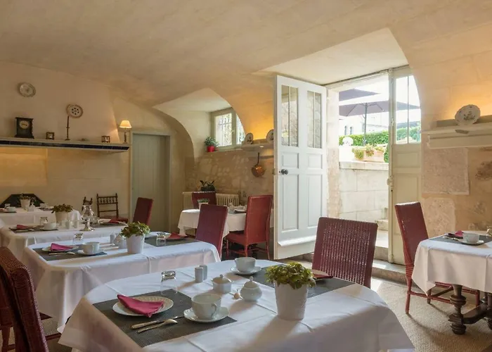 Chateau De Verrieres & 5*