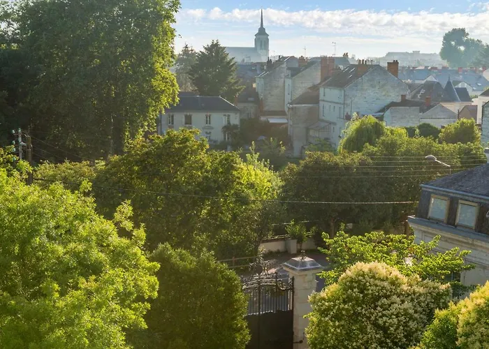 Chateau De Verrieres & ソミュール